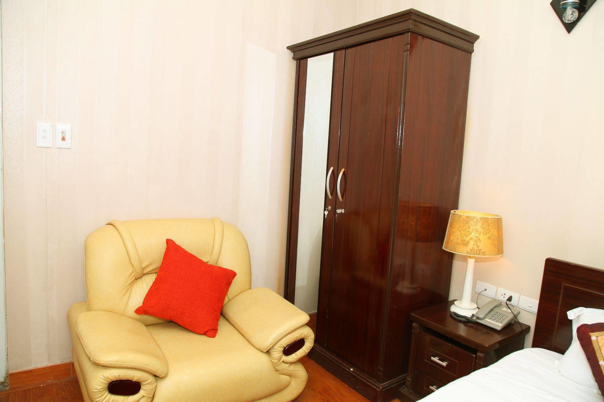 Apec 2 Hotel Hanoi Exterior photo